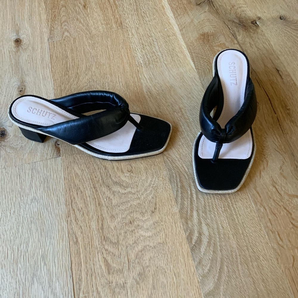 wide leg boots black